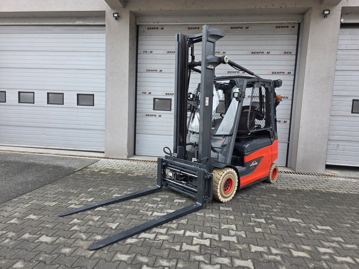 LINDE E25-01